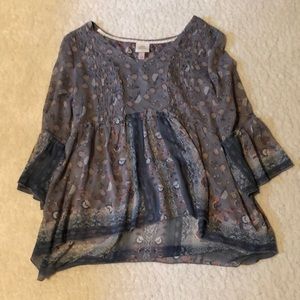 Light purple floral top from Knox Rose in a size large.